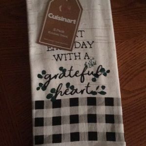 Cuisinart 2 pack kitchen towels black and white